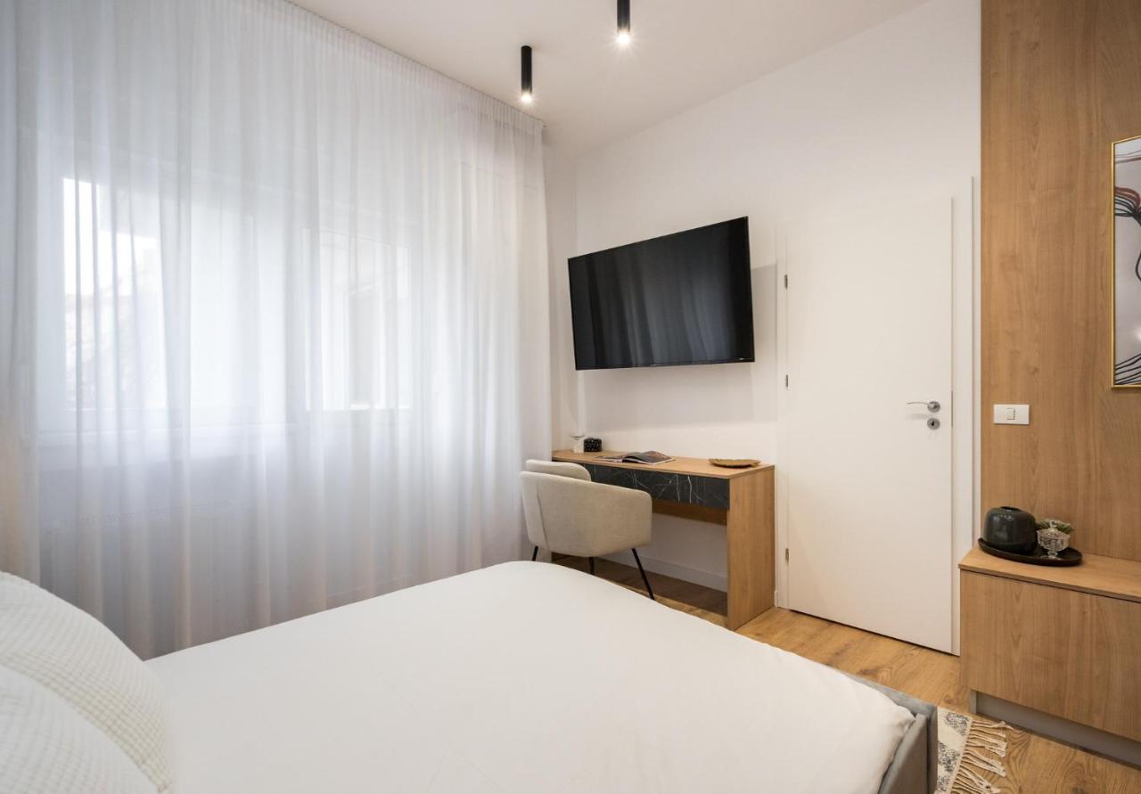 בוקרשט Crystal 3Bdr Apartment In Center מראה חיצוני תמונה