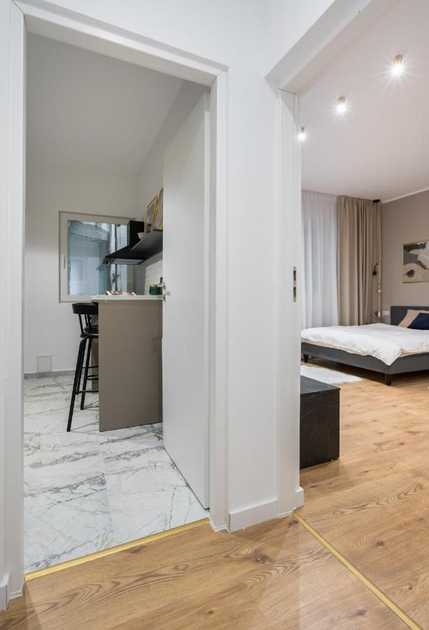 בוקרשט Crystal 3Bdr Apartment In Center מראה חיצוני תמונה